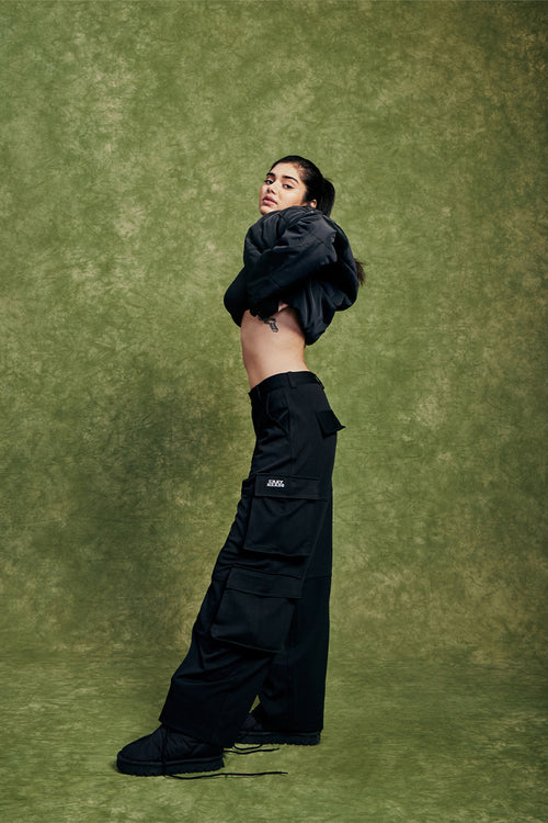 Black Six Pockets Cargo Pants